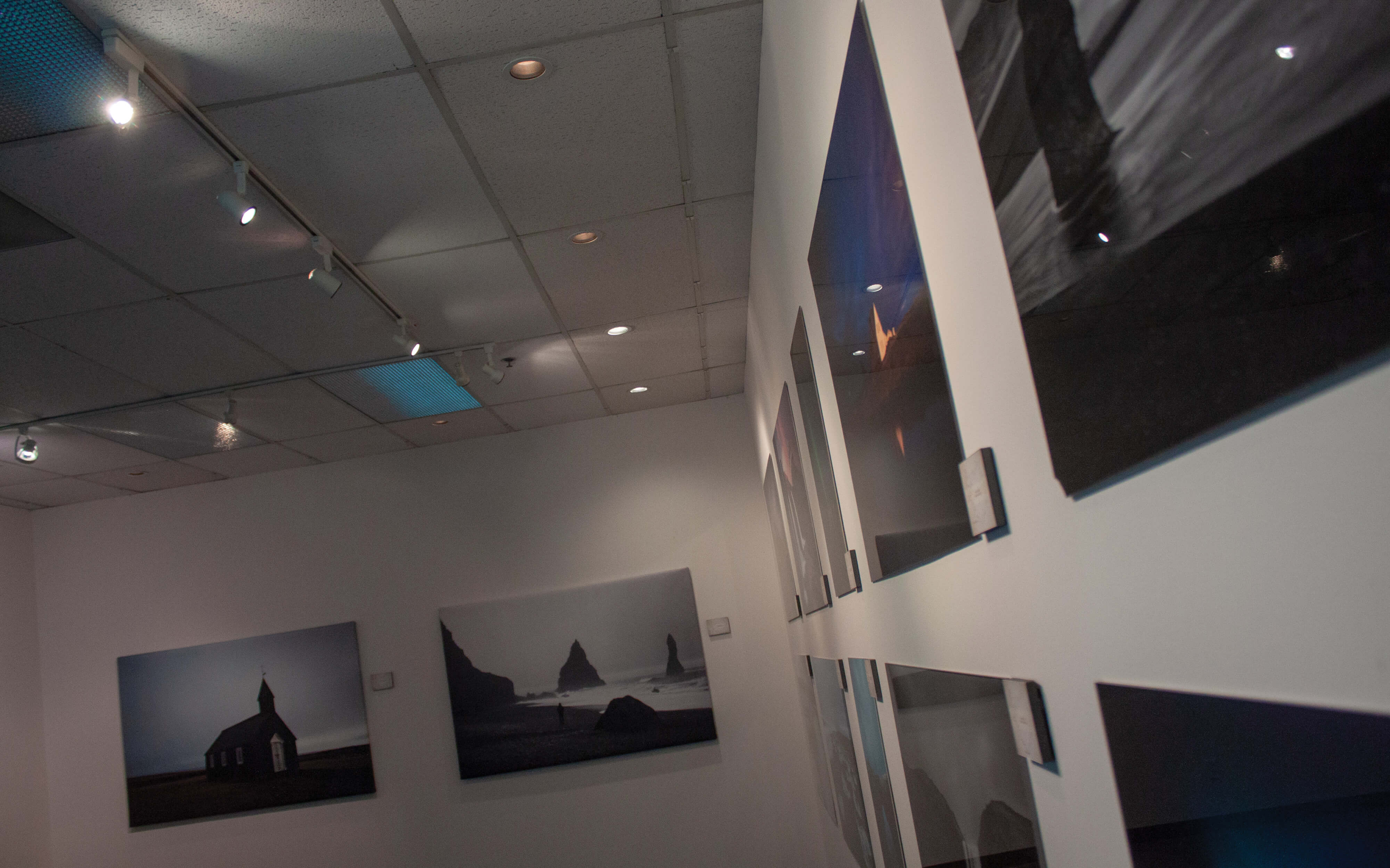 Lithographix printing client comforts amenities and customer accommodations image